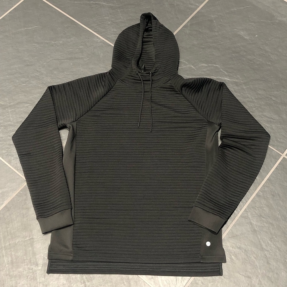 Black Sleek Hoodie Medium